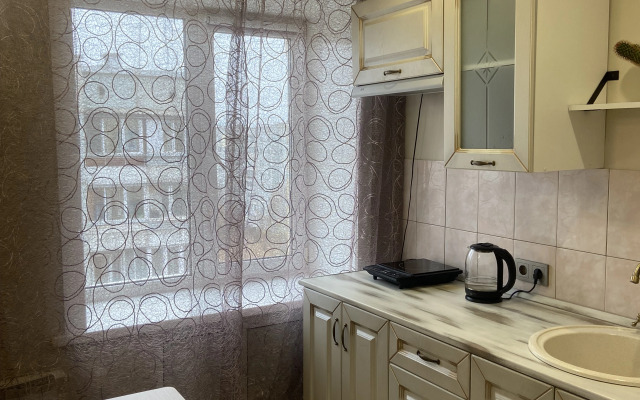 Квартира 1-к на Сурикова 53