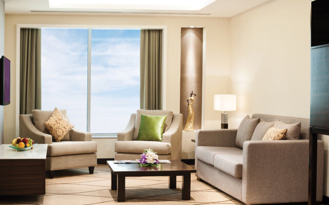 Carlton Downtown Hotel