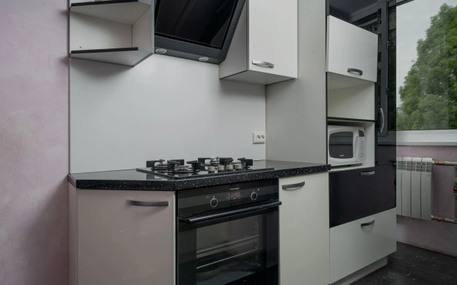 Na Krasnopolyanskoy Flat