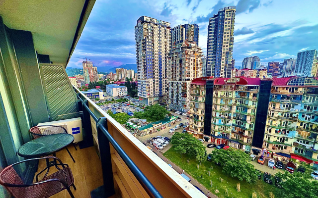 Квартира Sea view vip resort 945