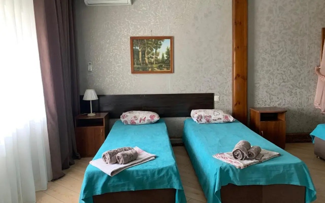 Kedr Hotel na Metallurgov
