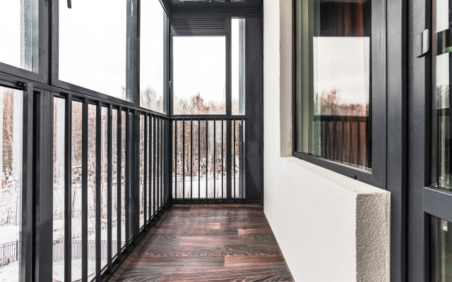 Tikhaya Studiya U Metro Staraya Derevnya Apartments