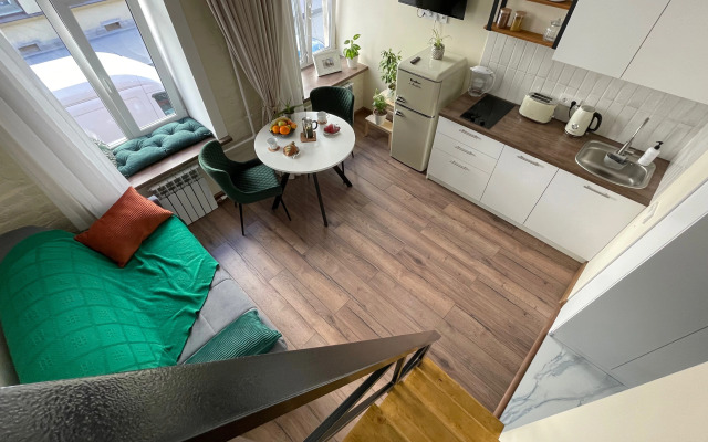 Квартира Уютная двухуровневая студия на Петроградке