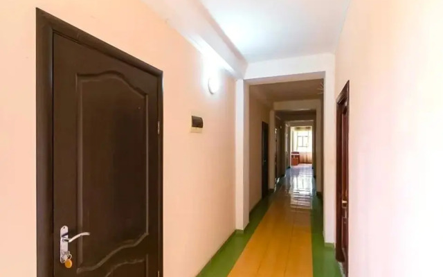 Rakhat Vardane Guest house