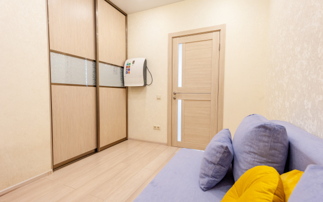 EL'HOME ryadom s MTL Arenoy na Sovetskoy Armii Flat