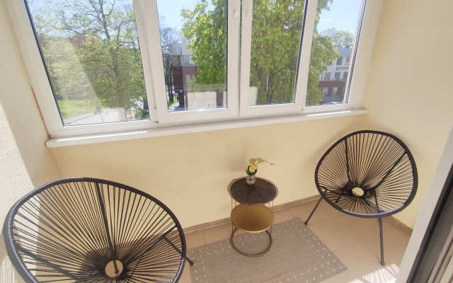 Квартира однокомнатная квартира на улице Лейтенанта Яналова 5А