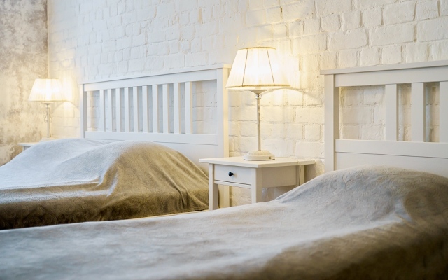 Sutki-Dom - Personnage Apartments