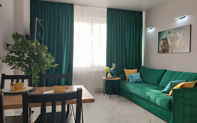 Na Ulitse Lunacharskogo Flat