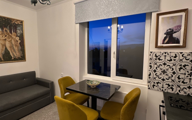 S Vidom na More Flat