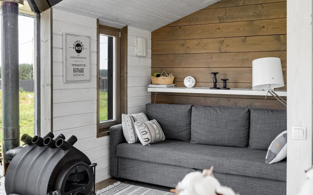 Частный дом уютный дубль у леса и поля