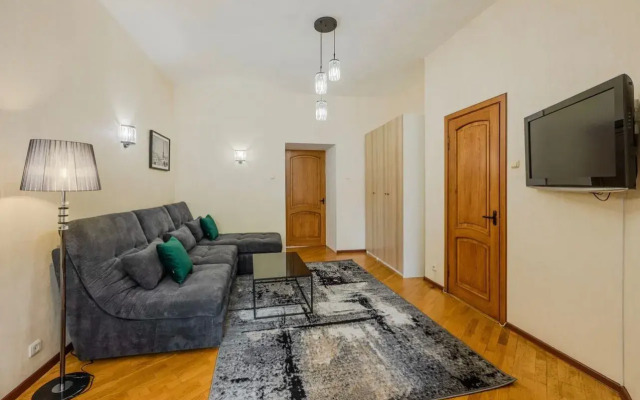 U Ermitazha 12 Gostey B.konyushennaya 12 Apartments