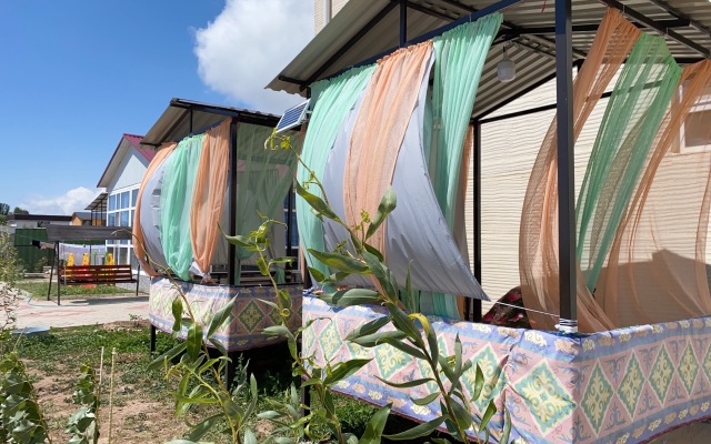 Eram Garden Mini-Hotel