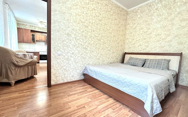 Квартира трехкомнатная в центре на Весенней