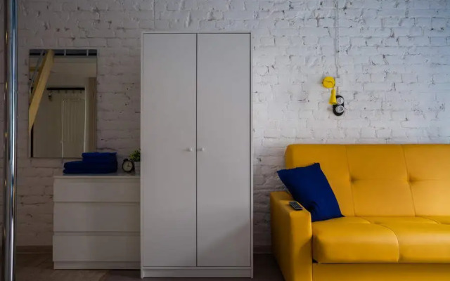 Квартира Большая студия на Правды