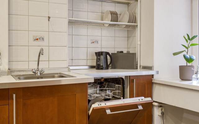 Апартаменты Welcome Home на Адмиралтейской набережной 6