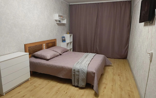 1-K Kvartira Na Konechnoy 1a Flat