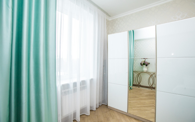 3-room on 2 International Street City Center  Apartments