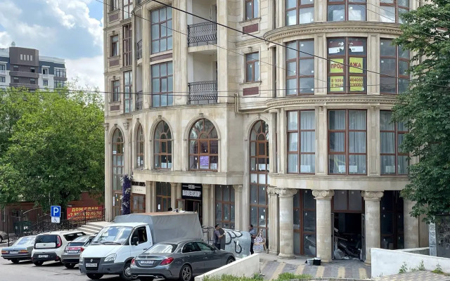 Udachnye Sutki Layf Flat