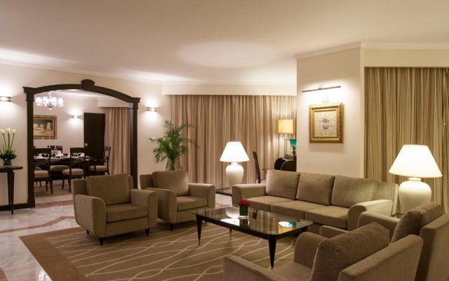 Отель Danat Al Ain Resort