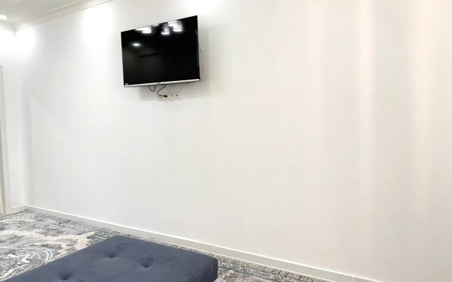 Uyutnye Apartamenty Zhumabeka 233, Apartments