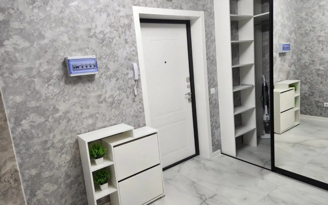 Na Tikhoretskoy Flat