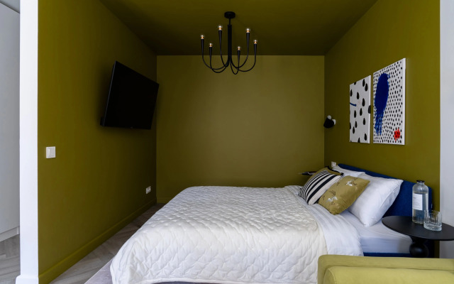 Апартаменты с журавлями в центре Петербурга