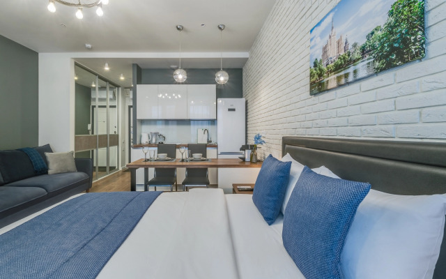 Апартаменты Улучшенные с Балконом и Видом на Парк Business Apartments