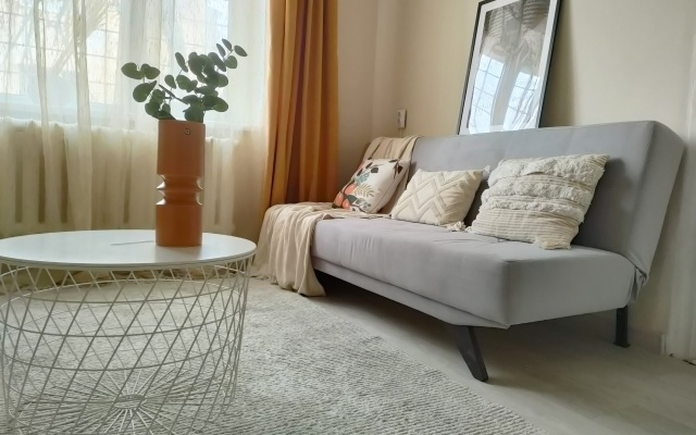 Апартаменты Достык Плаза Пение Птиц