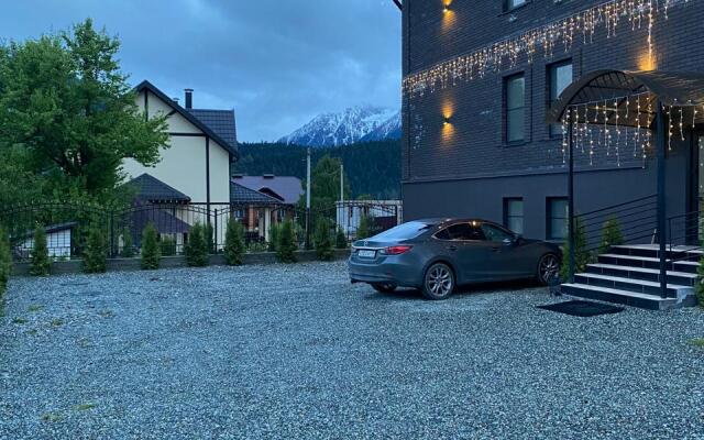 Barkhat Guest house