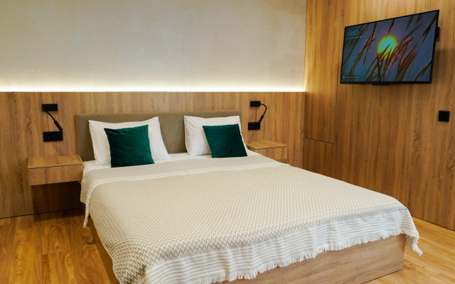 Апартаменты My Rose на 1 этаже в центре города