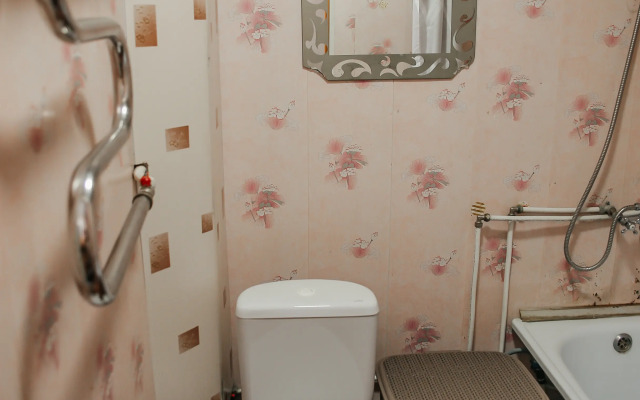 Na Moskovskoy Ulitse Flat