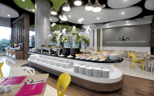 Отель Favehotel Tuban