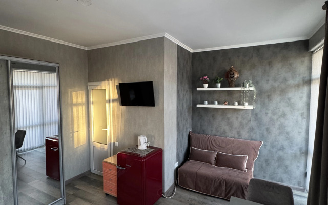 Uluchshennye Apartments