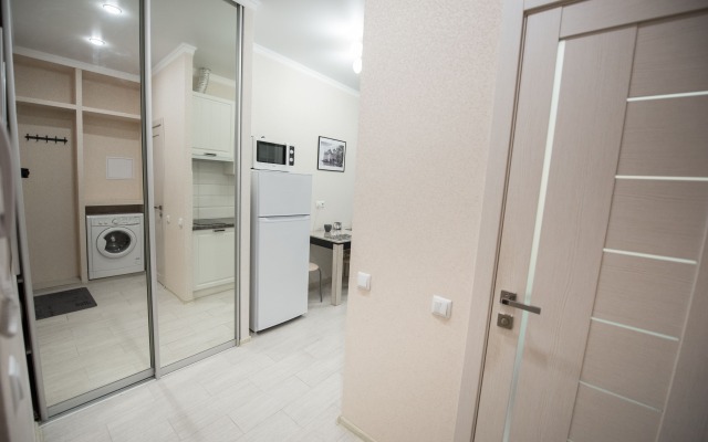 Апартаменты Smile Apartments Уютная Студия с Балконом