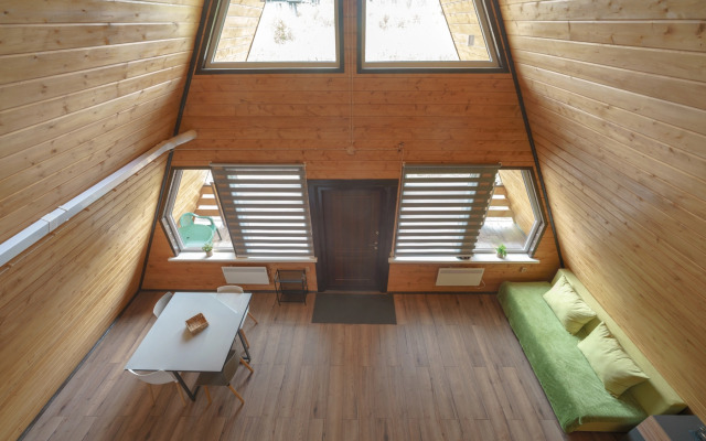 Частный дом Семейный афрейм с баней и бассейном у реки