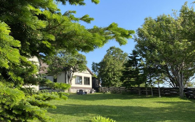 Bay House Sakhalin Guest House