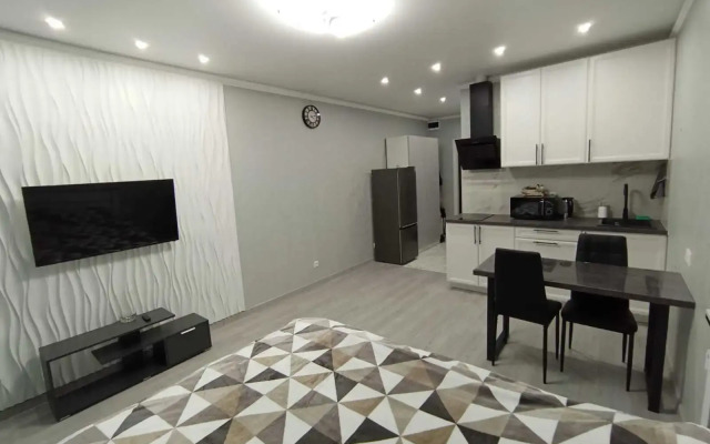 Na Vysotnoy ulitse 8 Flat