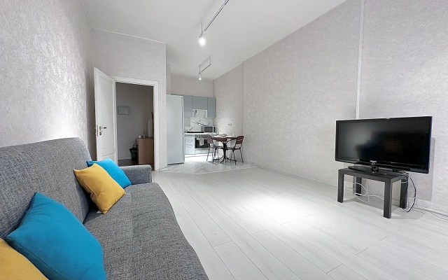 Lyuks 2-K Kvartira Ryadom s Kazan Arenoy Flat
