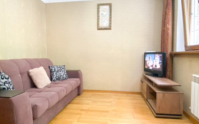 Admiralskaya V Tsentre Sevastopolya Flat