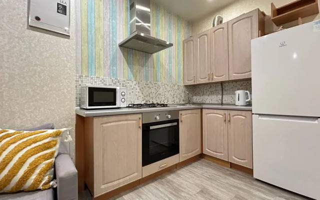 Goluboye Nebo na Shosseynoy, Yana Apart Apartments