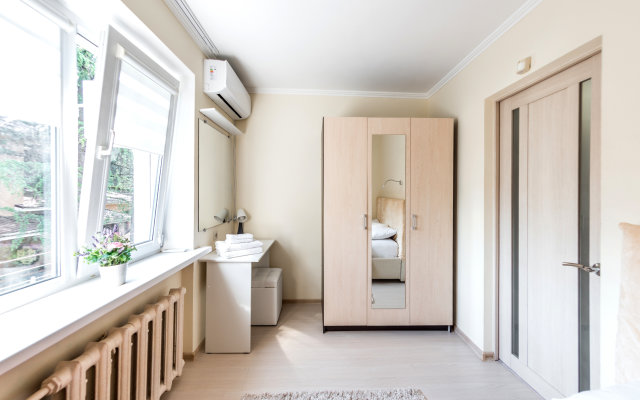 Uyutnie Na Tsvetnom Bulvare Apartments