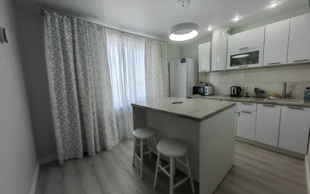 Апартаменты с Красивым Видом на реку Амур