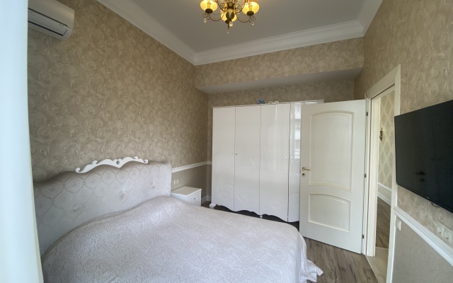 Appart Na 1 Linii Morya Apartment