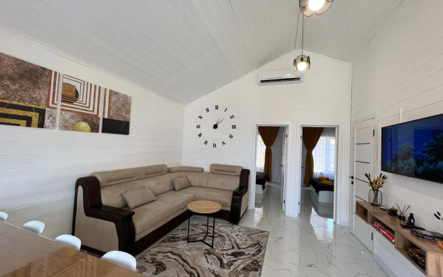 Sea Breeze U Morya Villa