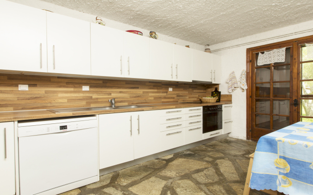 Greenlea Beachfront Spathies Villa