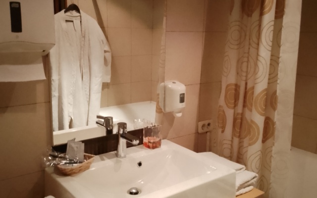 Hotel Discovery