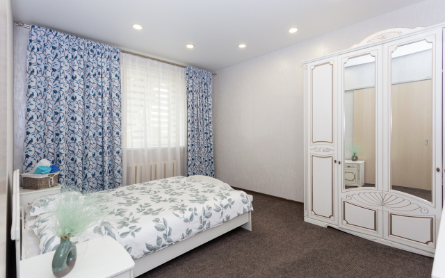 Апартаменты Studiominsk 18