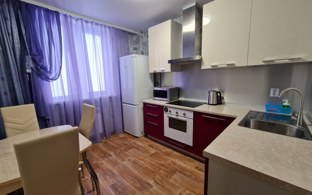 Bulvar Platova 2 B 7 Etazh Apartments