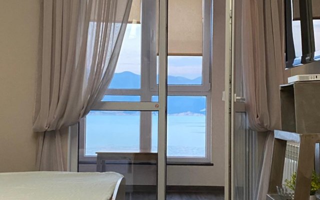 Квартира на Набережной Адмирала Серебрякова, д.79Б