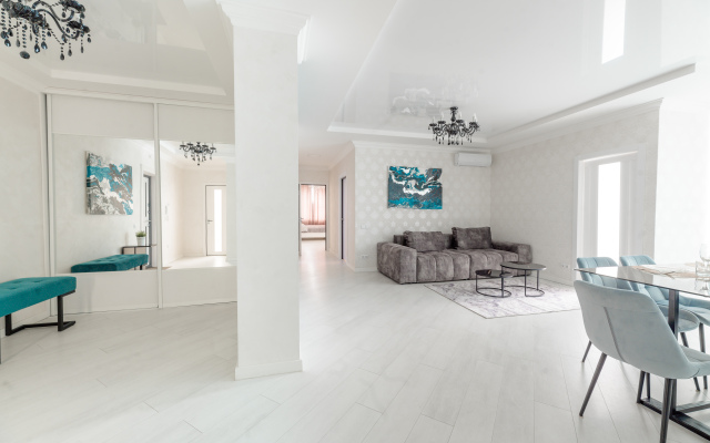 4kh Komnatnye Sovremennom Zhk Kaskad Na Skryganova Apartments